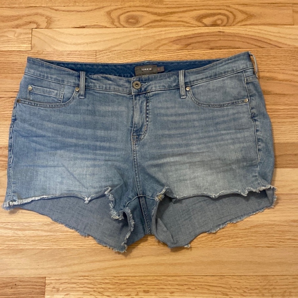 Torrid Light Wash Distressed Jean Shorts